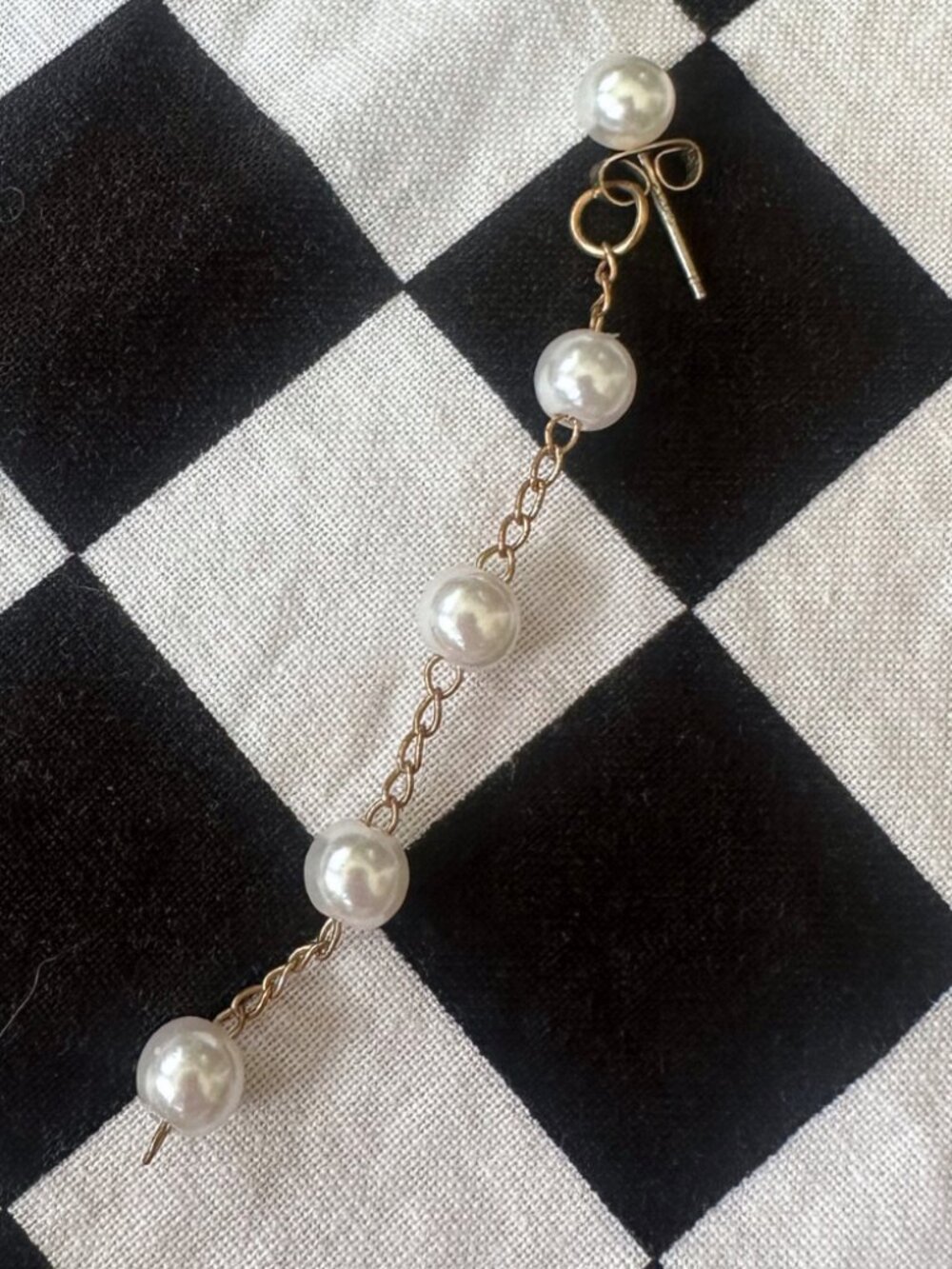 Pearl Drop Earring - Picture 3 of 3